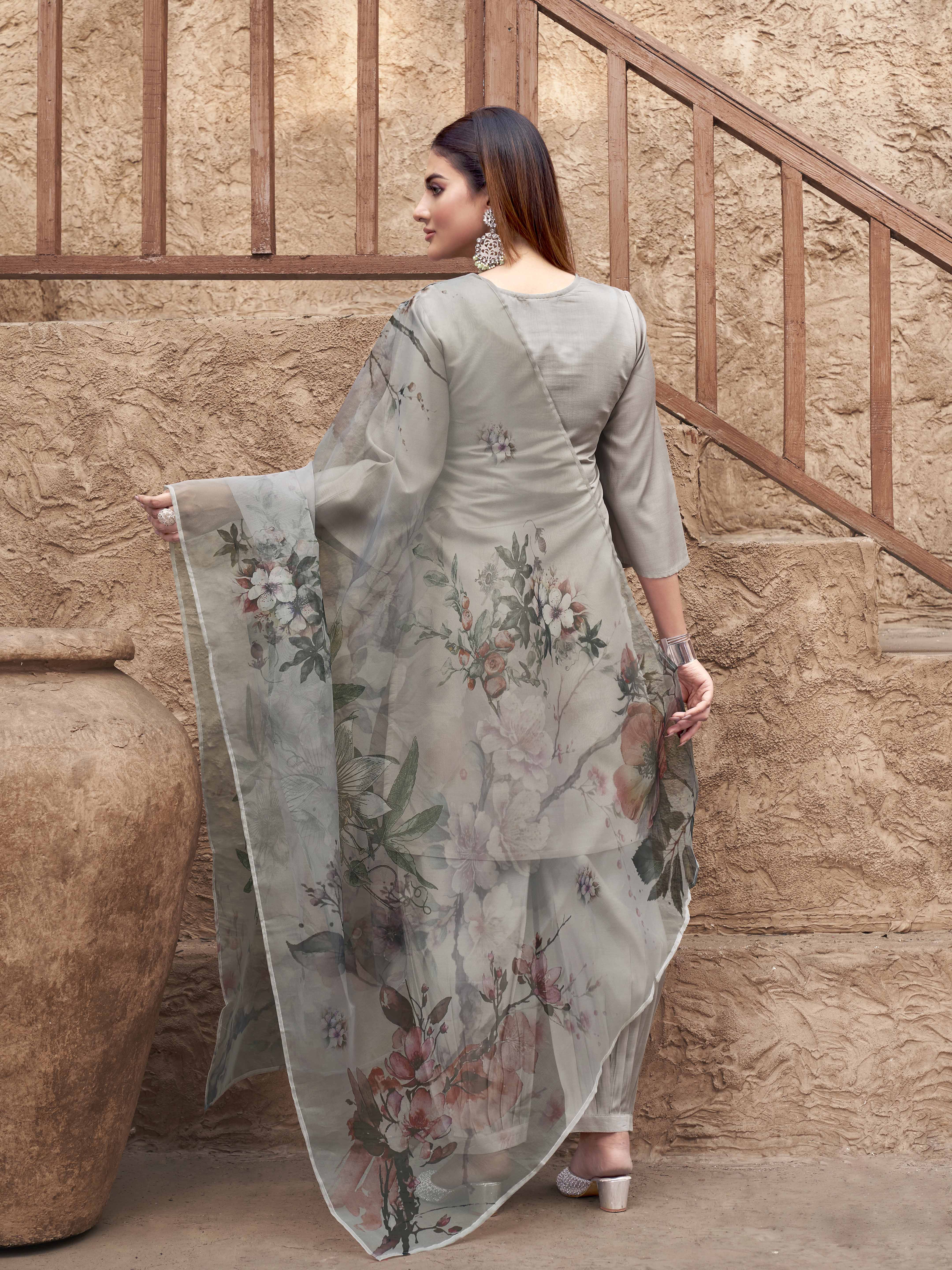 Silver Silk Blend Printed Dupatta & Multi Embroidered Kurta With Pleated Pant Set